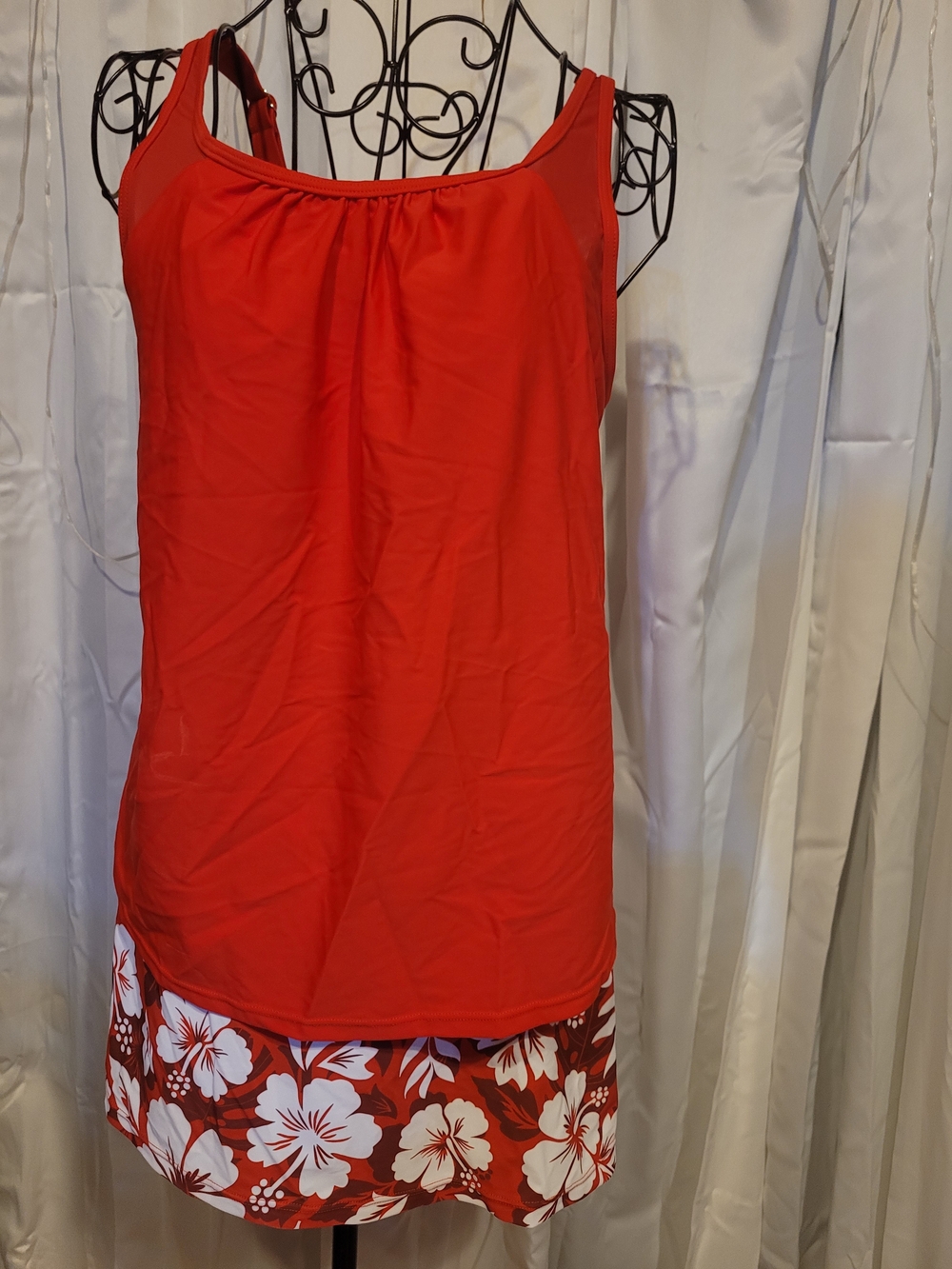Amazon Red Floral Two-Piece Women’s Swim Tankini